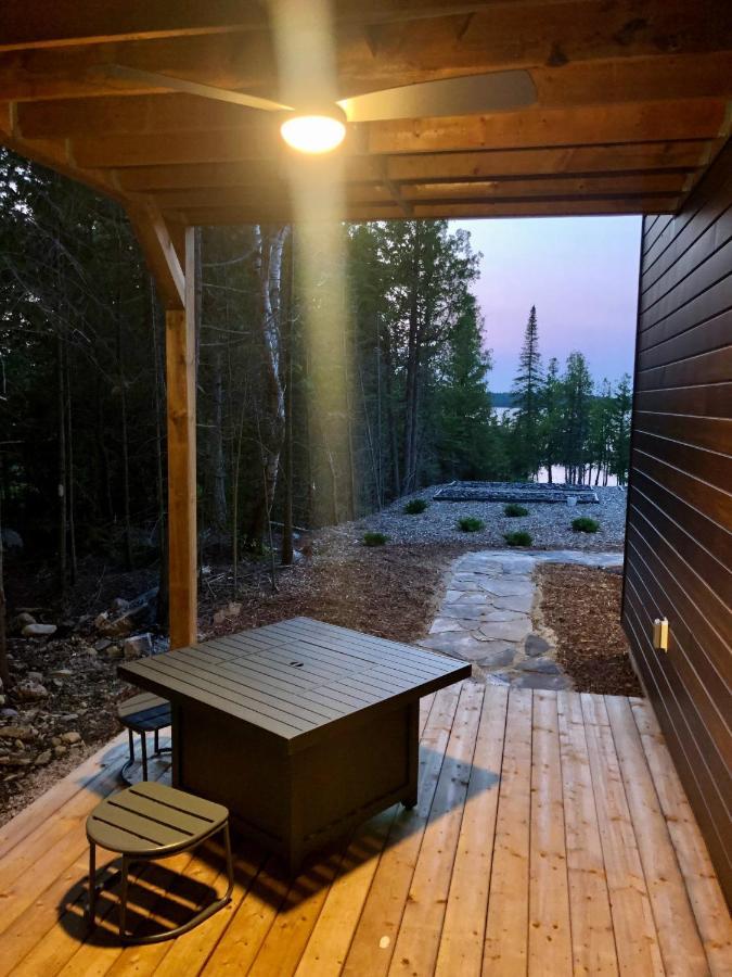 Stone Cove Waterfront Adults Only B&B Тобермори Экстерьер фото